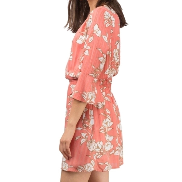 Minkpink's Lovina Wrap Style Mini Dress Coral Pink Floral Print Size M… - Picture 3 of 16
